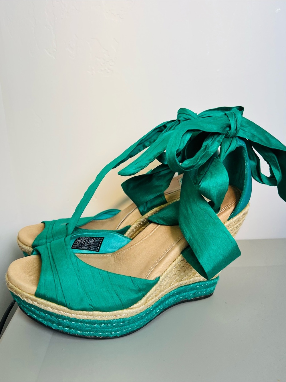 UGG Luciana Wedge Sandals 6 - Picture 2 of 7